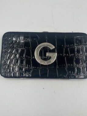 NEW Guess Wallet Black Glossy Crocodile-skin texture clutch Clip Lock